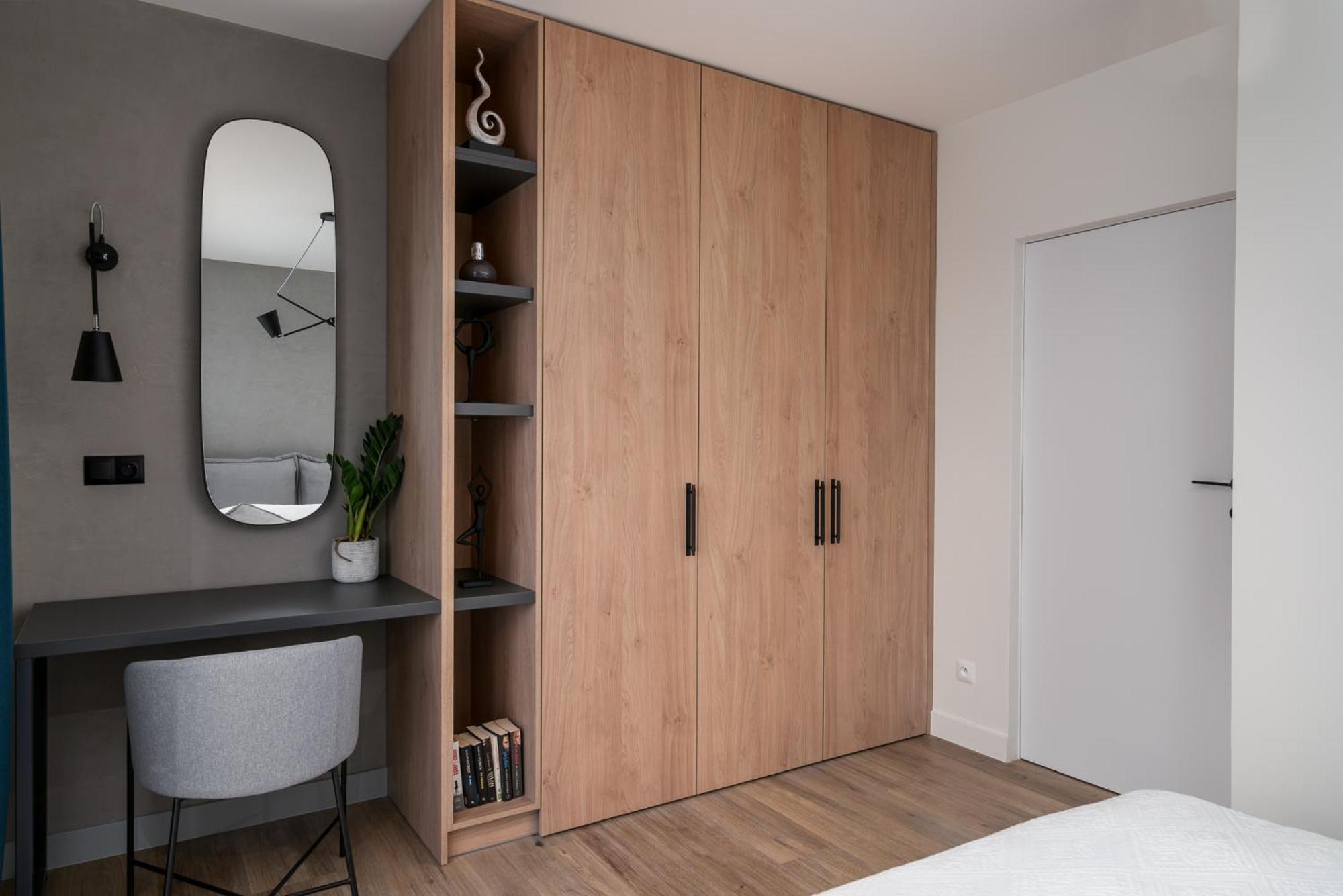 View Apartment, Free Underground Parking, Square 6 Min