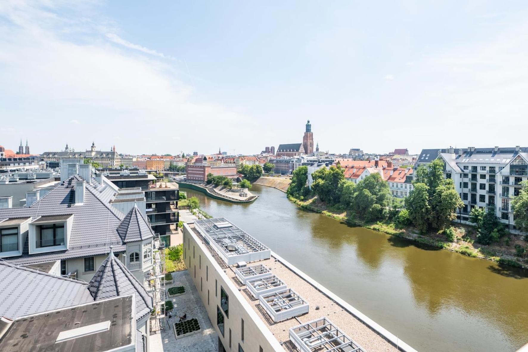 View Apartment, Free Underground Parking, Square 6 Min * Breslau